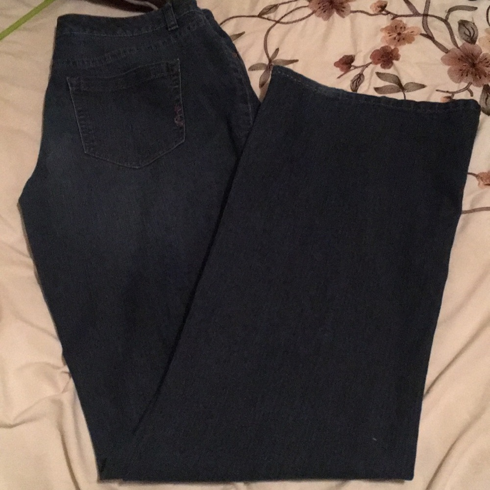 Midnight wash boot cut jeans